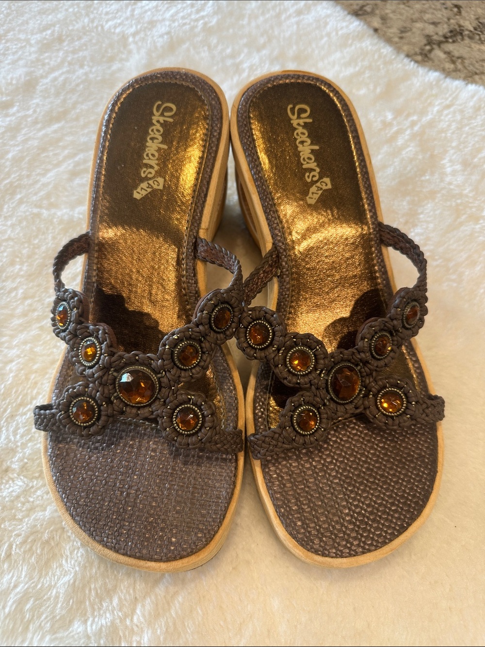 Nwot. Kali Skecher sandals